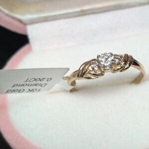 10K Yellow Gold 1.47G Natural Diamond 0.2Ct Ring (~Size 6)